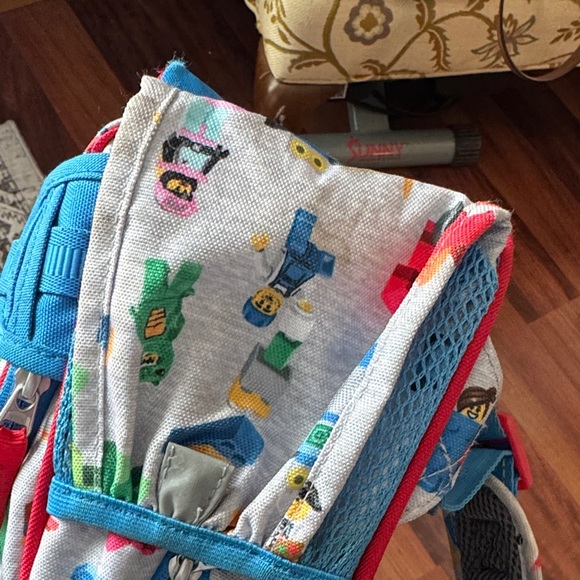 Colorful LEGO Backpack - Picture 4 of 4